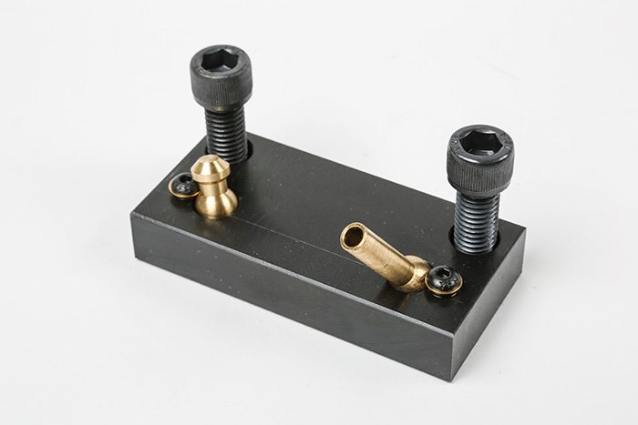 BOT10 Toolholding